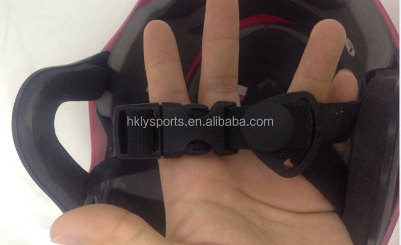 шлем для рафтинга из АБС-пластика + подкладка из пенополистирола